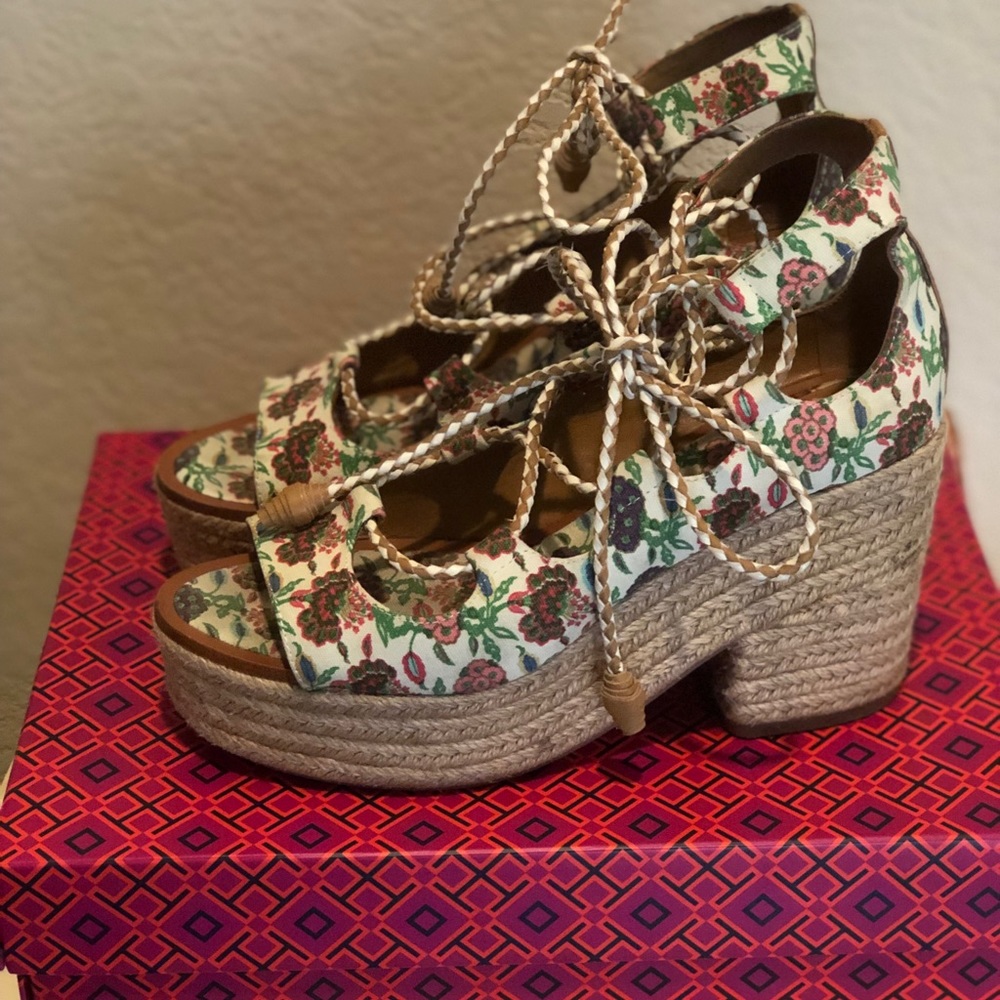💜Tory Burch Platform espadrille